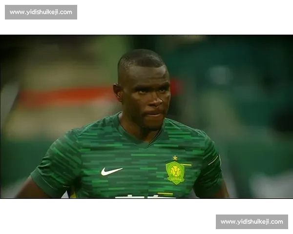 恩加德乌头球造门将乌龙 国安半场 1-0 领先西海岸