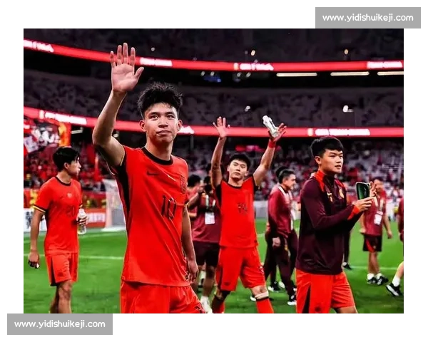 国足东亚杯名单公布：王钰栋领衔新星阵容，塞鸟压阵剑指新突破