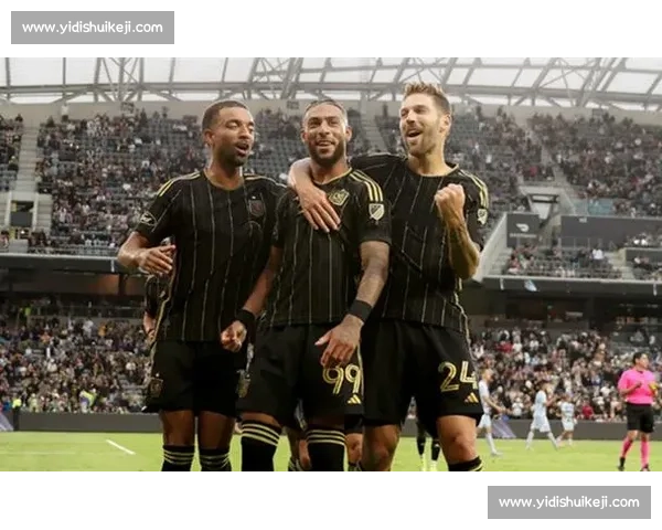 马雷斯卡炮轰世俱杯：安全暂停合理，但场地条件难称合格